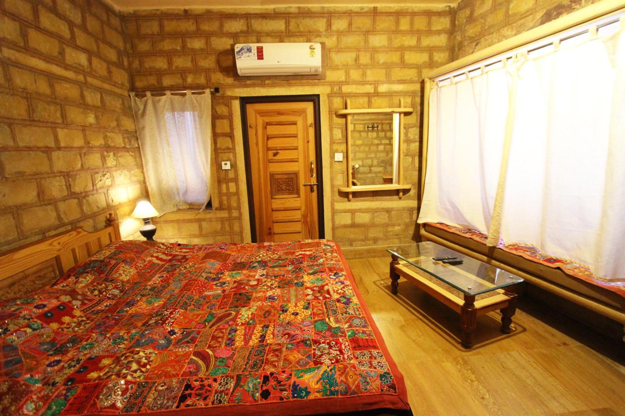 Hotel The Silk Route Jaisalmer Room photo